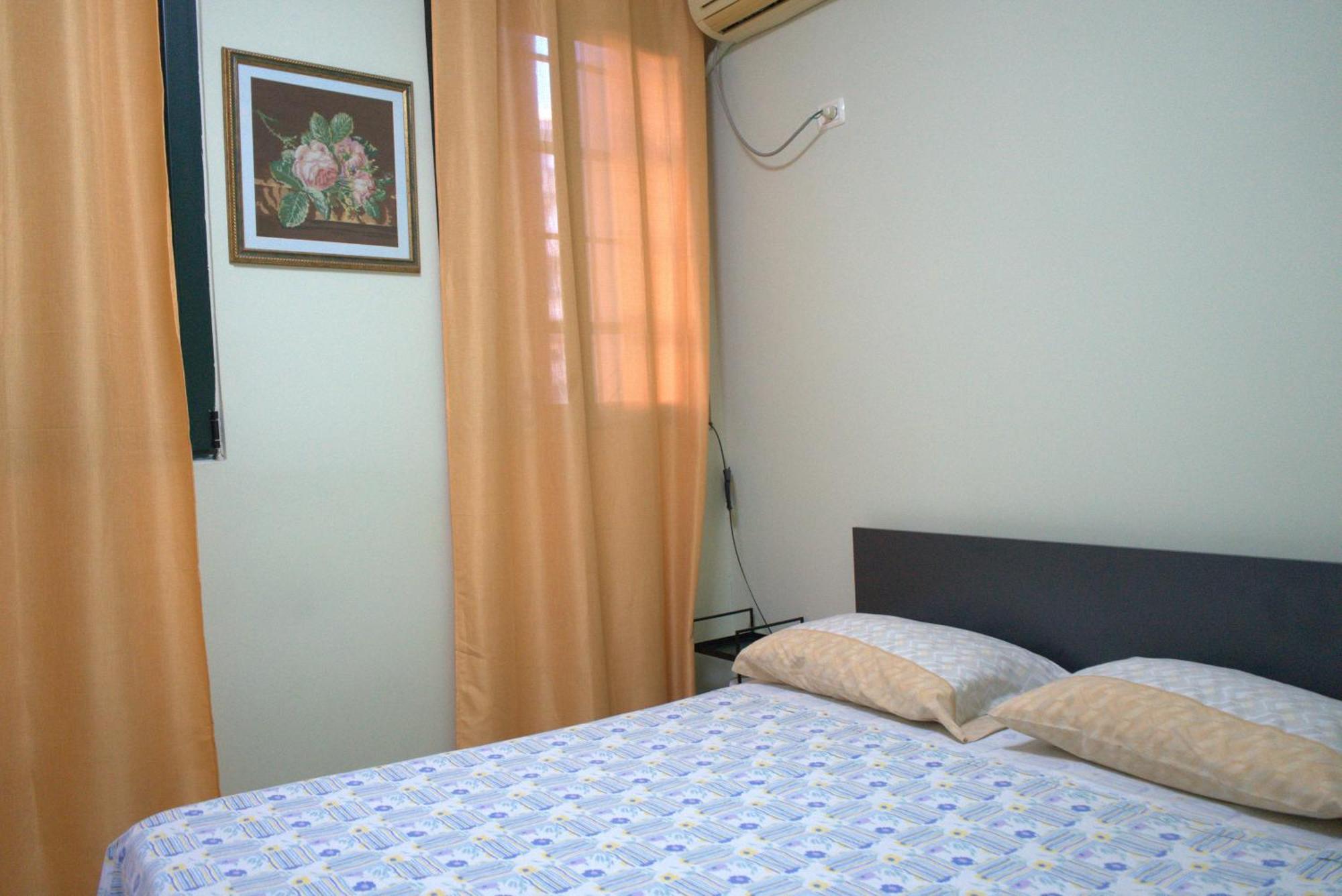 The Prism Apartment Тирана Екстериор снимка